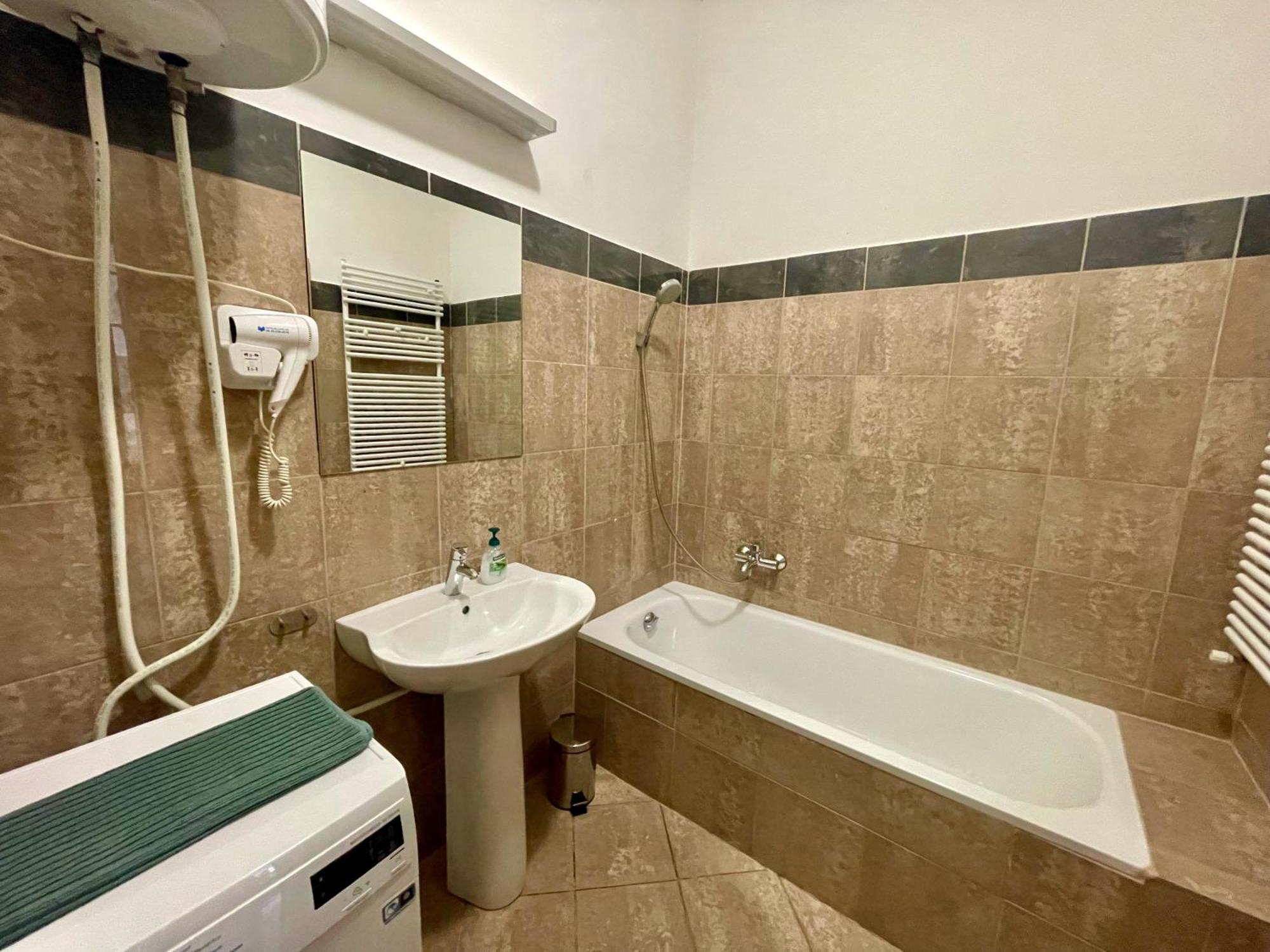 Design Apartment # Dob16 #Downtown #Nightlife Budapest Ngoại thất bức ảnh